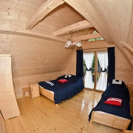 Domki Na Skarpie Pod Termami Bania Horská chata